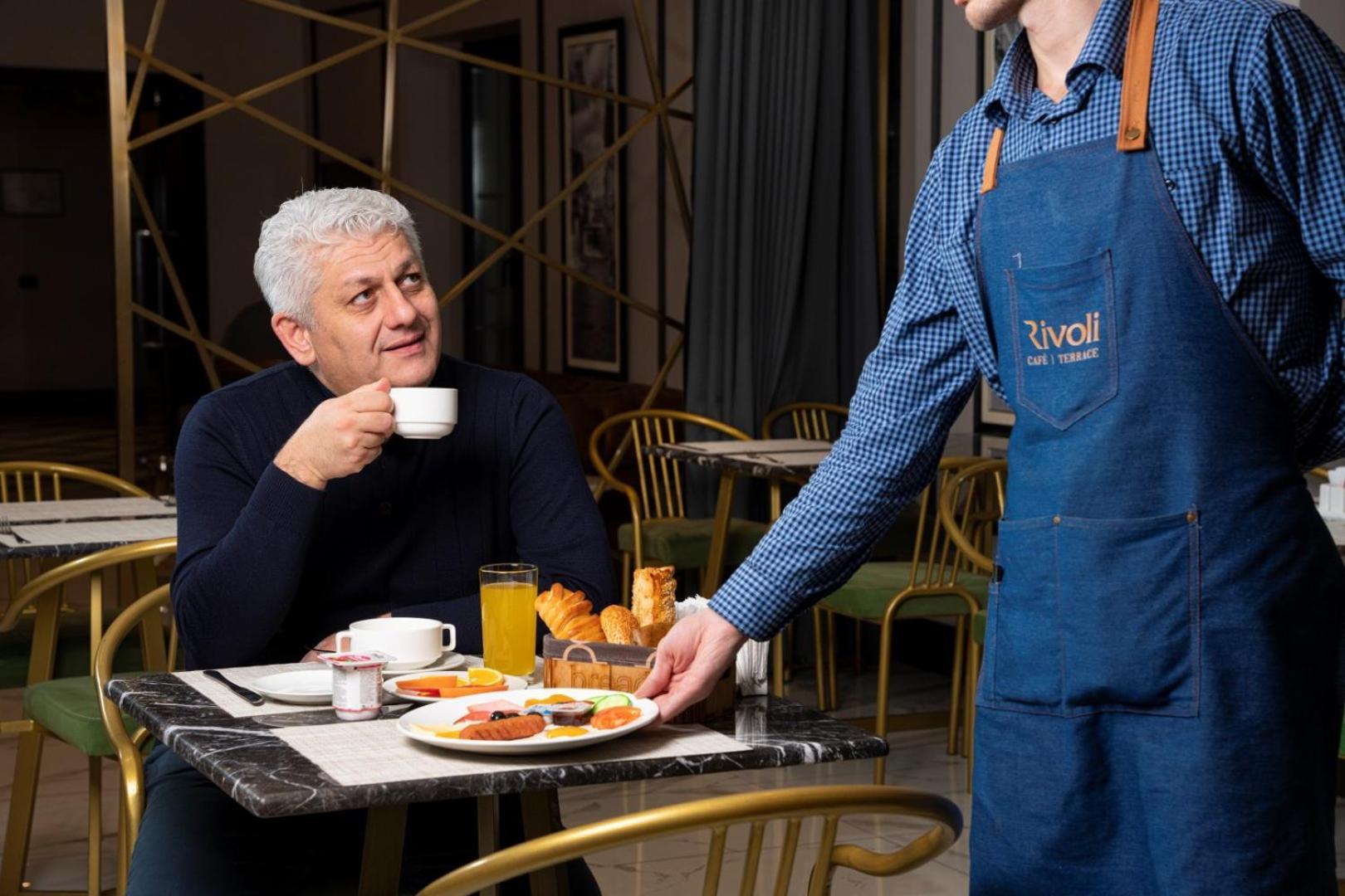 Port Rivoli Hotel Баку Екстериор снимка