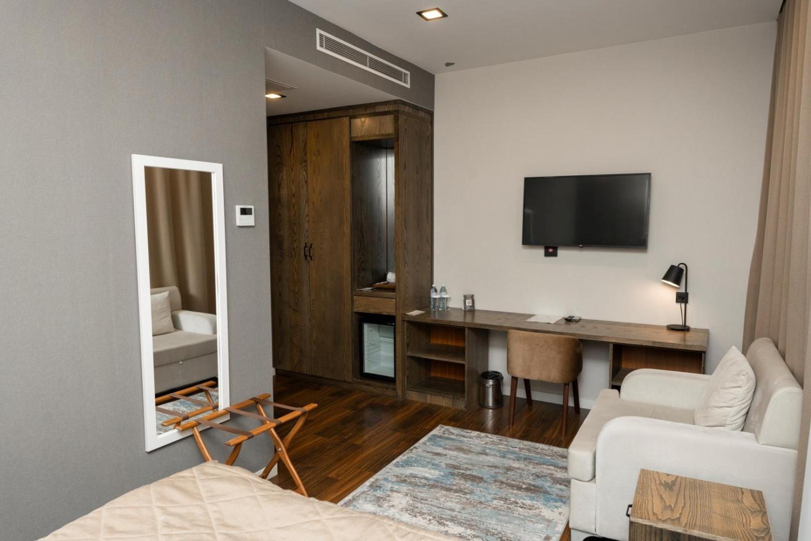 Port Rivoli Hotel Баку Екстериор снимка