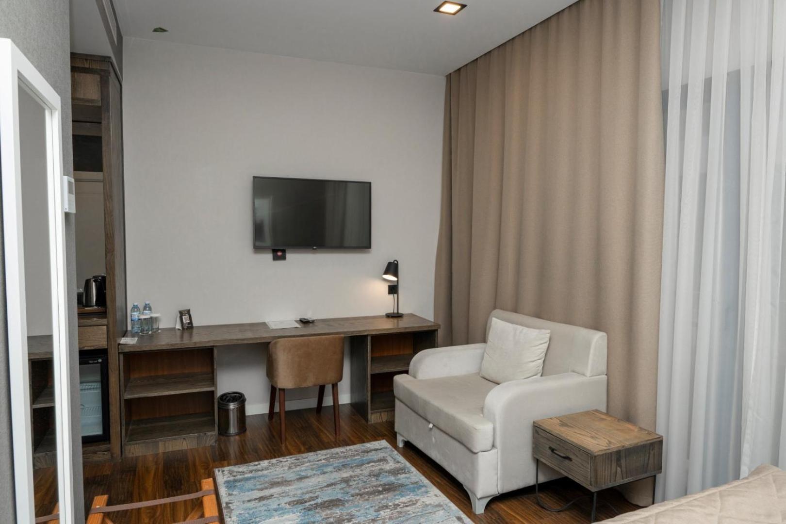 Port Rivoli Hotel Баку Екстериор снимка